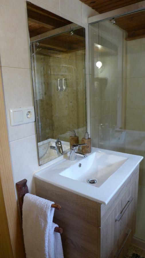 Casas Da Villa - Monsanto - Oliveira E Videira Relva  Buitenkant foto