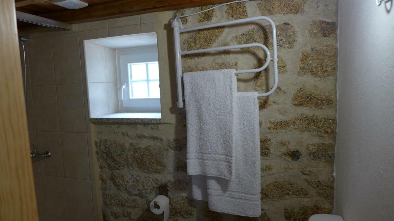 Casas Da Villa - Monsanto - Oliveira E Videira Relva  Buitenkant foto