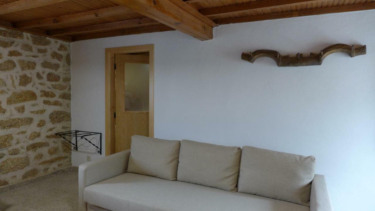Casas Da Villa - Monsanto - Oliveira E Videira Relva  Buitenkant foto